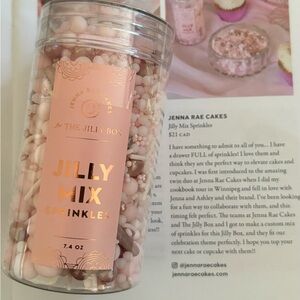 Jilly Box Winter 2024 items